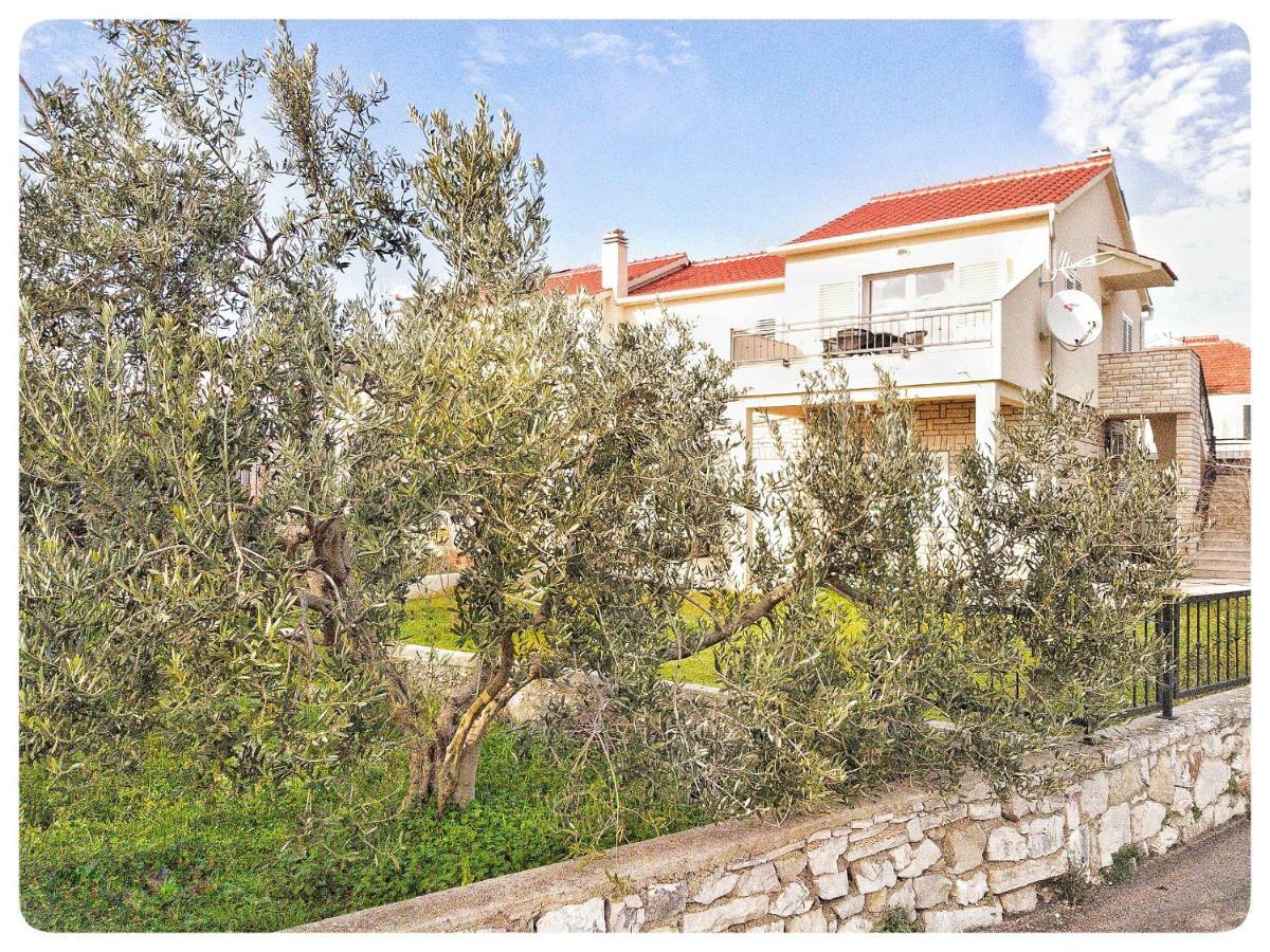 Apartment Nadoveza Tribalj Zewnętrze zdjęcie