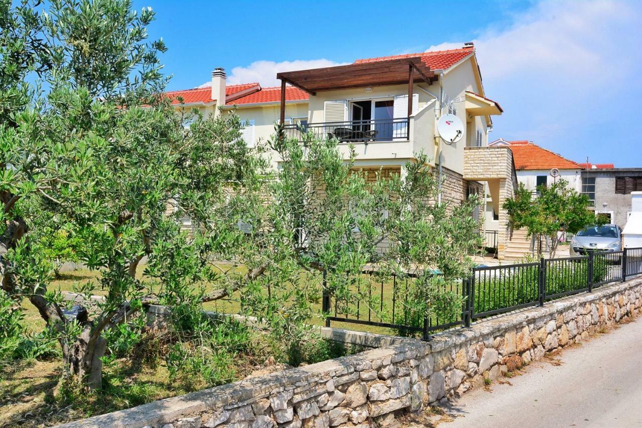 Apartment Nadoveza Tribalj Zewnętrze zdjęcie