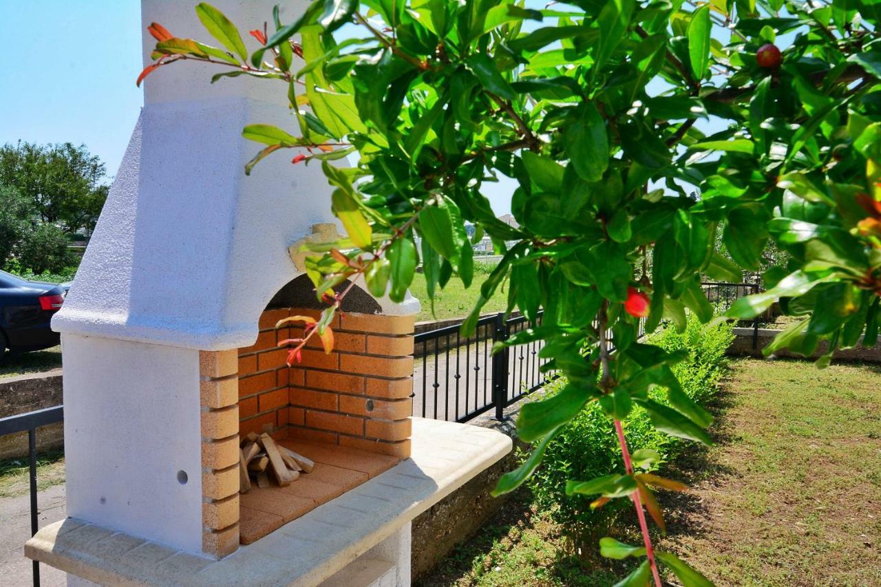 Apartment Nadoveza Tribalj Zewnętrze zdjęcie
