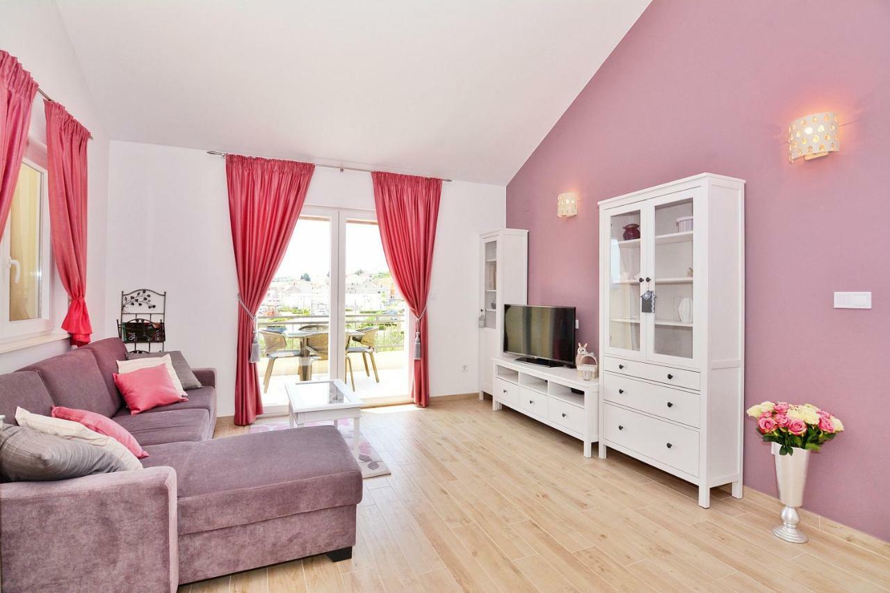 Apartment Nadoveza Tribalj Zewnętrze zdjęcie