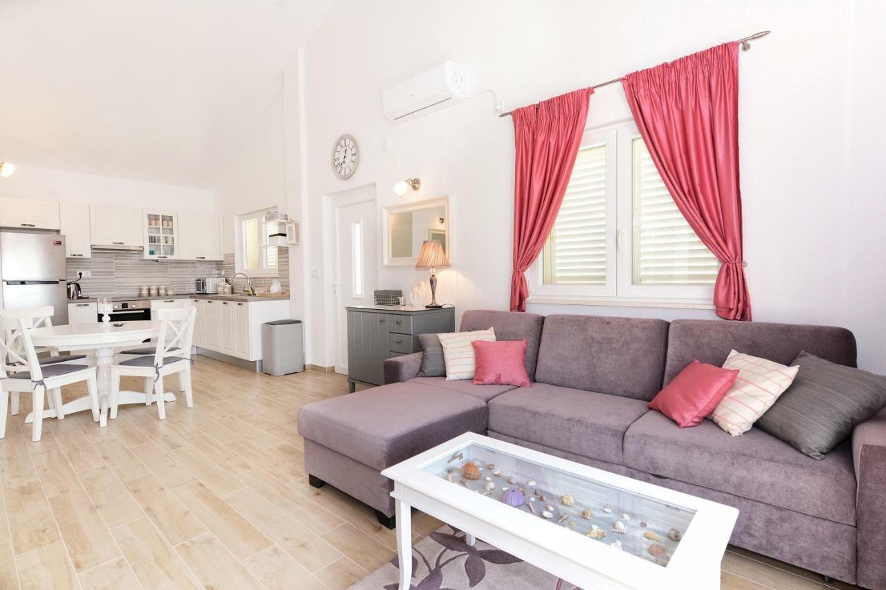 Apartment Nadoveza Tribalj Zewnętrze zdjęcie